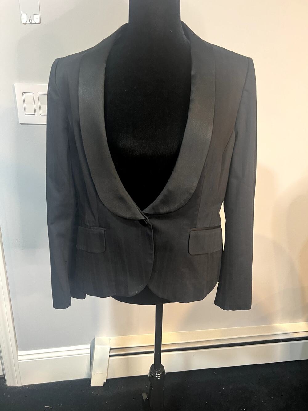 Ann Taylor LOFT Tuxedo Blazer Jacket Women's 12P Black Shawl Collar EUC